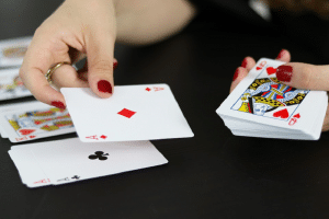 distribution de cartes